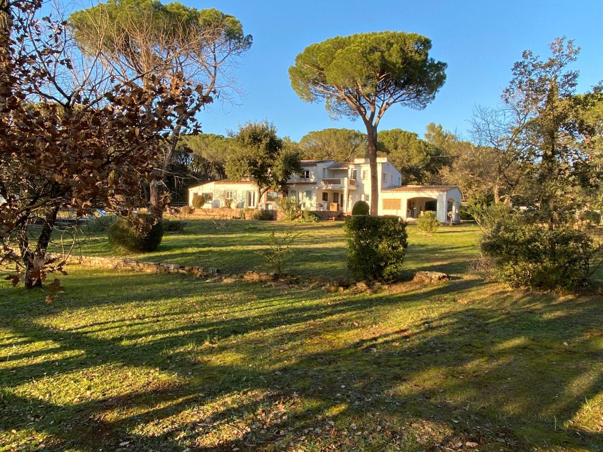 Residence Gabrielle Le Cannet Des Maures المظهر الخارجي الصورة